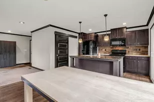 4 N Frederick Ln, Hendersonville, NC 28792 - Photo 11