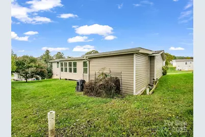 4 N Frederick Lane, Hendersonville, NC 28792 - Photo 5