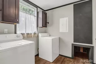 4 N Frederick Ln, Hendersonville, NC 28792 - Photo 15