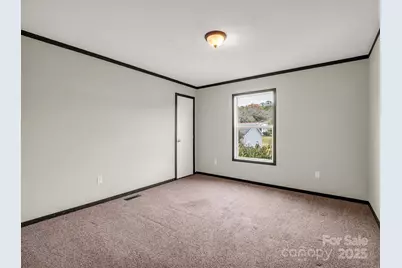 4 N Frederick Lane, Hendersonville, NC 28792 - Photo 25