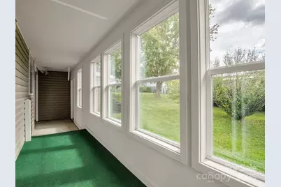 4 N Frederick Lane, Hendersonville, NC 28792 - Photo 31