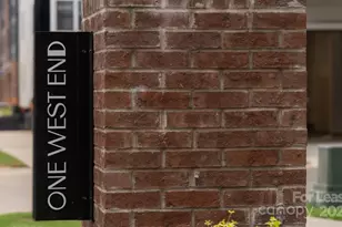 721 Yellowstone Dr, Charlotte, NC 28208 - Photo 1