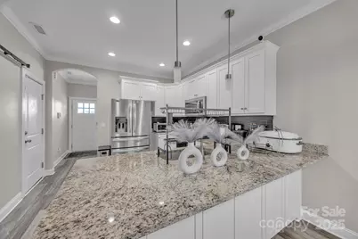 2510 Snow Creek Road NE, Hickory, NC 28601 - Photo 9