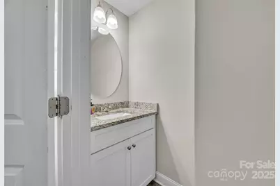 2510 Snow Creek Road NE, Hickory, NC 28601 - Photo 7