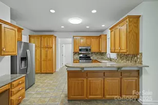 8016 Painted Pony Ct, Charlotte, NC 28269 - Photo 11