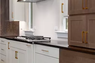 4488 Mirror Lk Dr, Catawba, NC 28609 - Photo 15