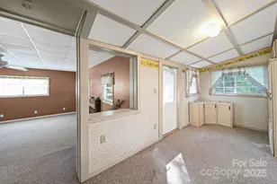 210 Smith St, Clover, SC 29710 - Photo 17