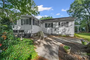 210 Smith St, Clover, SC 29710 - Photo 31