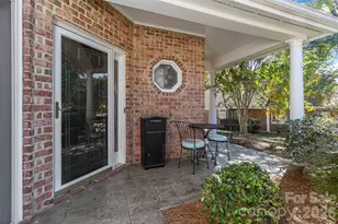 11177 Villa Trace Pl, Charlotte, NC 28277 - Photo 9