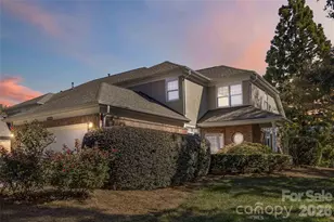 11177 Villa Trace Pl, Charlotte, NC 28277 - Photo 5