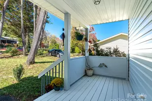 2 Wilson Creek Dr, Asheville, NC 28803 - Photo 3