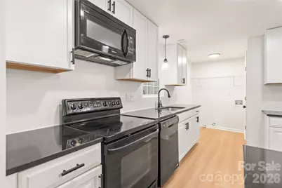 8412 Strider Drive, Charlotte, NC 28212 - Photo 21