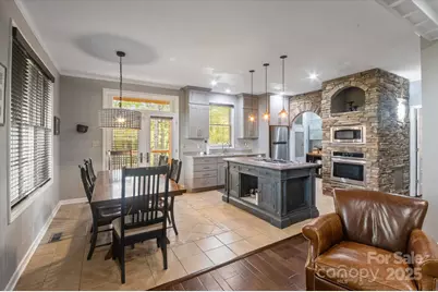 94 Davey Crockett Road, Fairview, NC 28730 - Photo 5