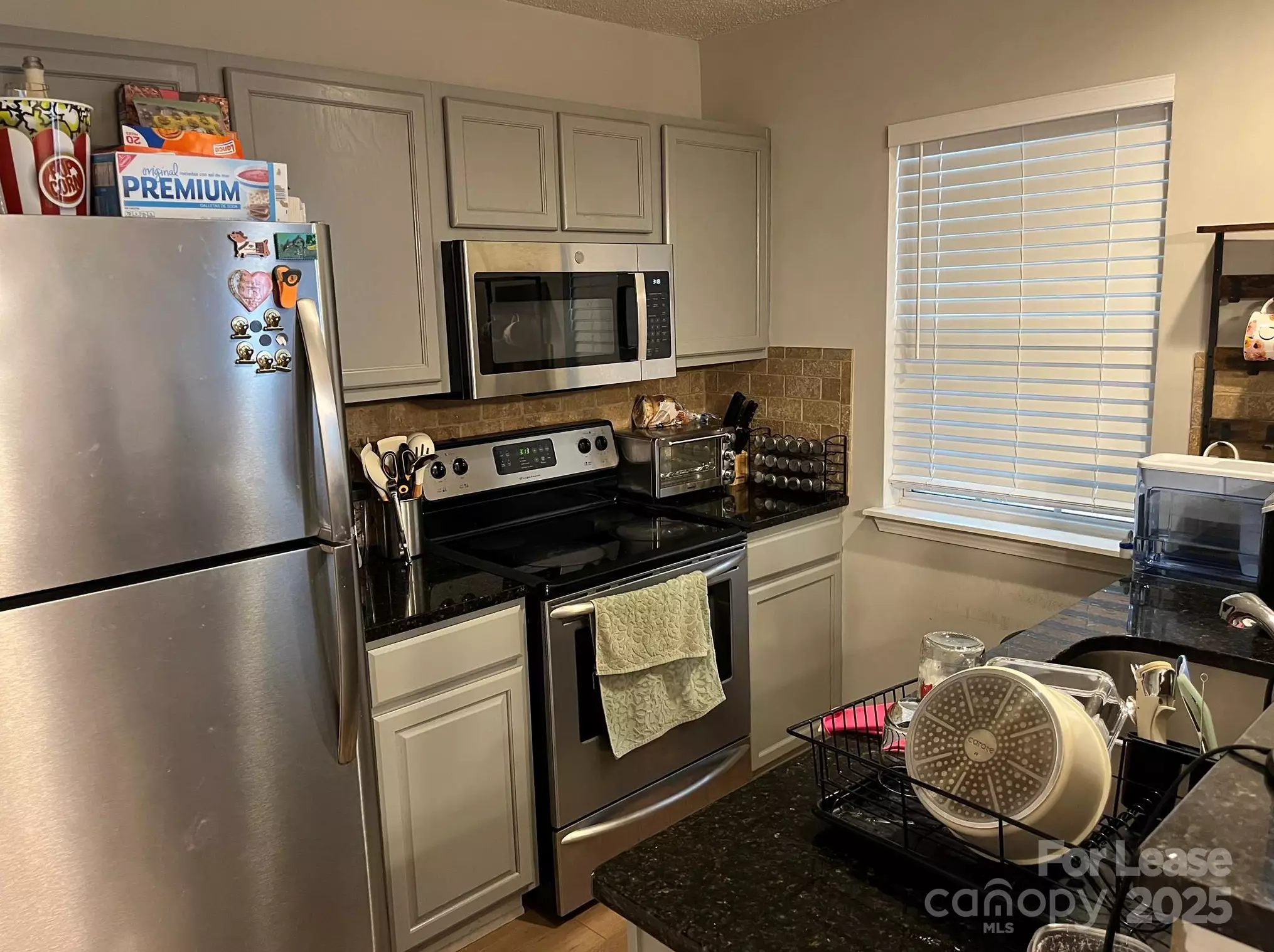 1825 Birch Heights Ct, Charlotte, NC 28213 - MLS 4310190