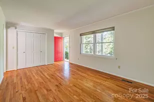 9 Guinevere Ct, Asheville, NC 28806 - Photo 5