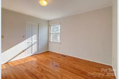 9 Guinevere Court, Asheville, NC 28806 - Photo 15