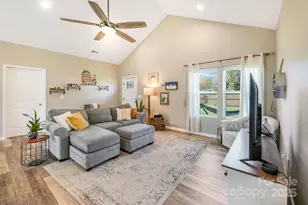 41 Utah Mountain Rd, Waynesville, NC 28785 - Photo 7