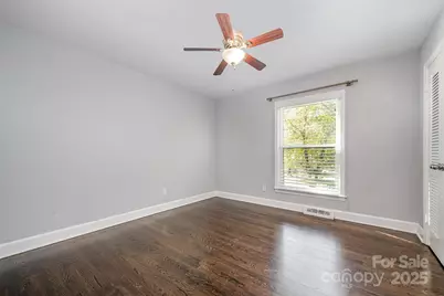 1901 Edgewater Drive, Charlotte, NC 28210 - Photo 13