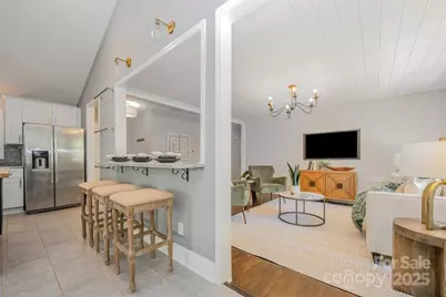 1901 Edgewater Drive, Charlotte, NC 28210 - Photo 7