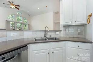 977 Platinum Dr, Fort Mill, SC 29708 - Photo 19