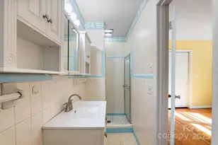 3214 Debbie Dr, Hendersonville, NC 28791 - Photo 15