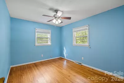 3214 Debbie Drive, Hendersonville, NC 28791 - Photo 17