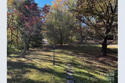 3214 Debbie Drive, Hendersonville, NC 28791 - Photo 5