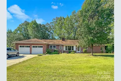 1101 Anthony Avenue NE, Valdese, NC 28690 - Photo 1