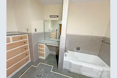 1101 Anthony Avenue NE, Valdese, NC 28690 - Photo 19