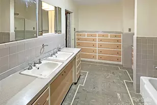 1101 Anthony Ave NE, Valdese, NC 28690 - Photo 21