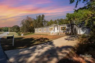 5843 Dachshund St, Iron Station, NC 28080 - Photo 35