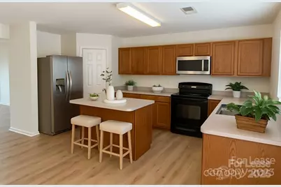 3232 Barons Court Road, Charlotte, NC 28213 - Photo 3