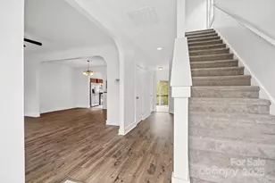 27 Walnut Springs Dr, Asheville, NC 28804 - Photo 17