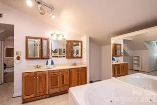 10 Riverview Cir, Granite Falls, NC 28630 - Photo 33