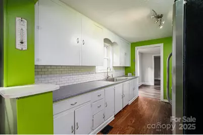 1040 Laurel Lane, Gastonia, NC 28054 - Photo 13