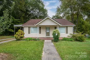 1040 Laurel Ln, Gastonia, NC 28054 - Photo 1