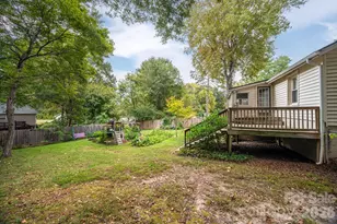 1040 Laurel Ln, Gastonia, NC 28054 - Photo 19