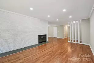 900 E Woodlawn Rd, Charlotte, NC 28209 - Photo 5