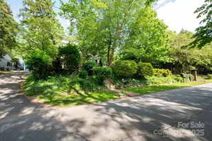 303 Country Club Rd, Asheville, NC 28804 - Photo 31