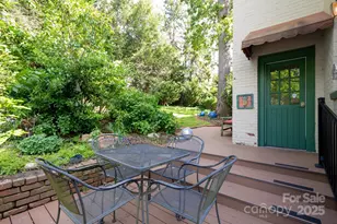 303 Country Club Rd, Asheville, NC 28804 - Photo 29