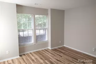 9607 Vinca Cir, Charlotte, NC 28213 - Photo 5