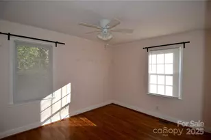 231 Stroud St, Marion, NC 28752 - Photo 9