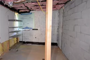 231 Stroud St, Marion, NC 28752 - Photo 13