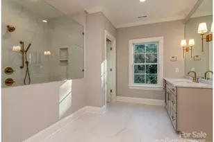 305 Audrey Pl, Charlotte, NC 28226 - Photo 19