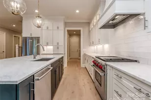 305 Audrey Pl, Charlotte, NC 28226 - Photo 11