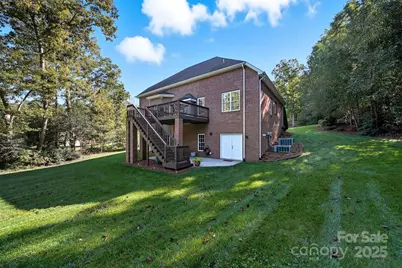 5005 Woodwinds Drive NE, Hickory, NC 28601 - Photo 39