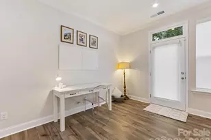 6033 Mariemont Cir, Charlotte, NC 28226 - Photo 13