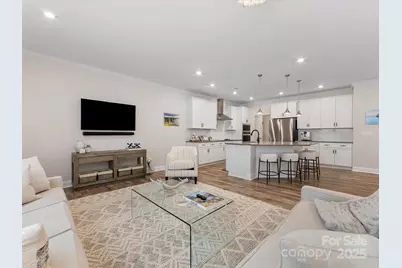 6033 Mariemont Circle, Charlotte, NC 28226 - Photo 15