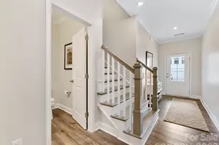 6033 Mariemont Cir, Charlotte, NC 28226 - Photo 7