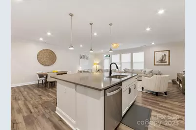 6033 Mariemont Circle, Charlotte, NC 28226 - Photo 23